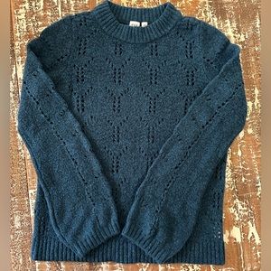 Women’s Gap Sweater Size Small